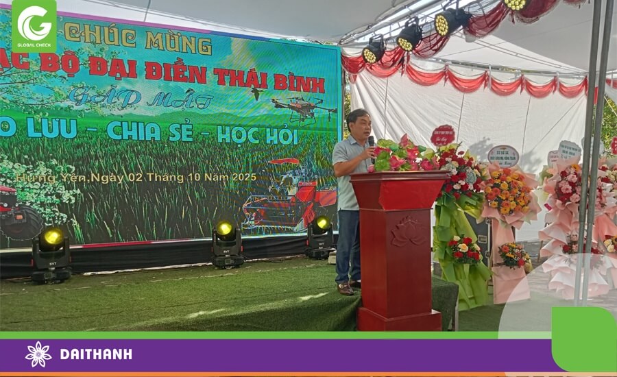 Phó giám đốc Sở Nông nghiệp và Môi trường tỉnh Hưng Yên phát biểu tạo sự kiện