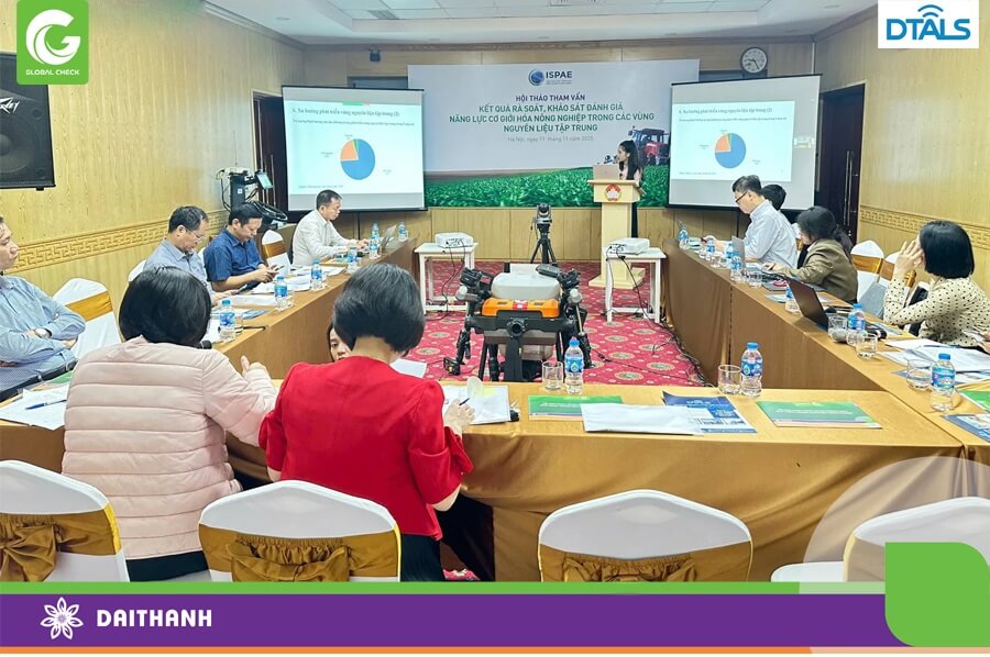 Toàn cảnh hội thảo đánh giá cơ giới hóa vùng vùng nguyên liệu tập trung